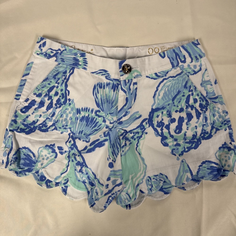 Lilly Pulitzer Buttercup Shorts Womens 00 White Blue Floral Scalloped Hem Chino